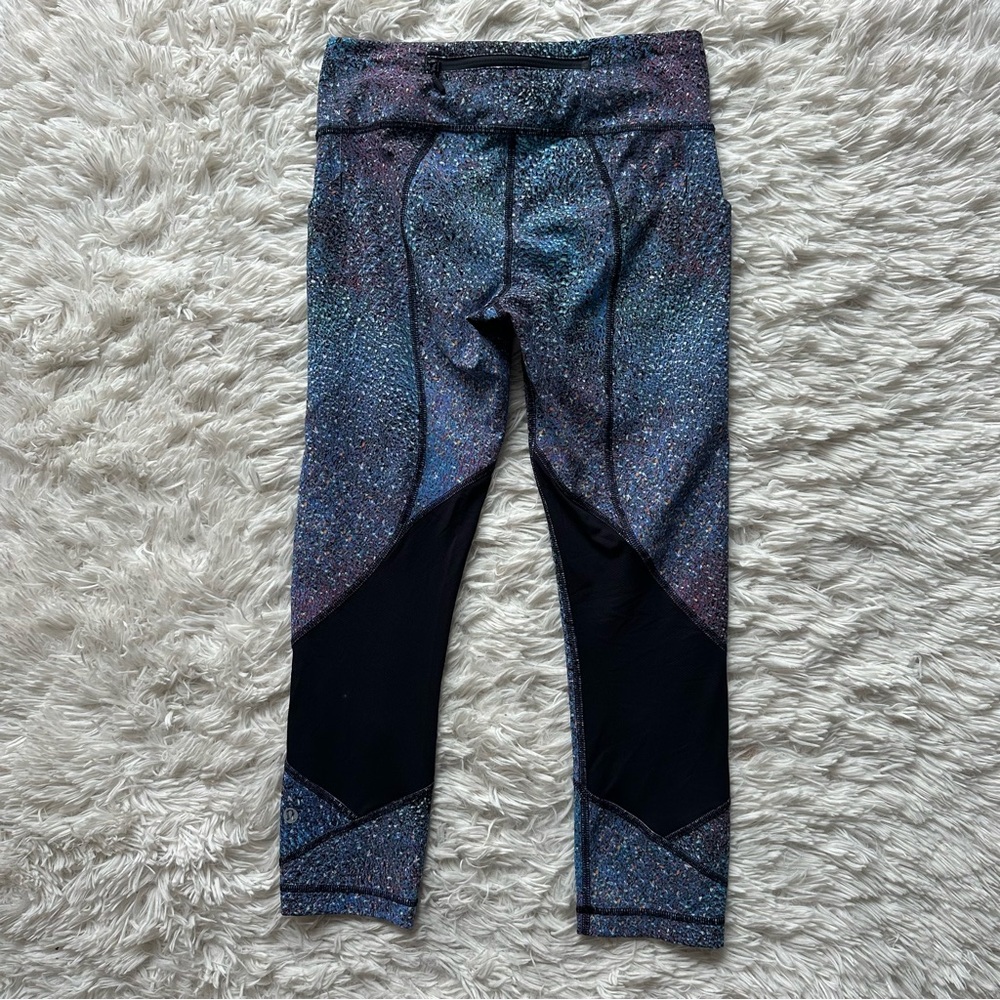 Lululemon Pace Rival Crop Size 4 - Picture 5 of 9